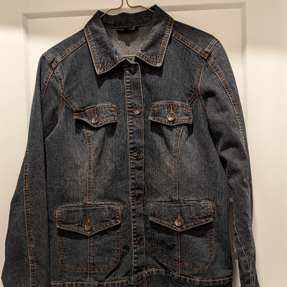 Contrast size Medium jean jacket